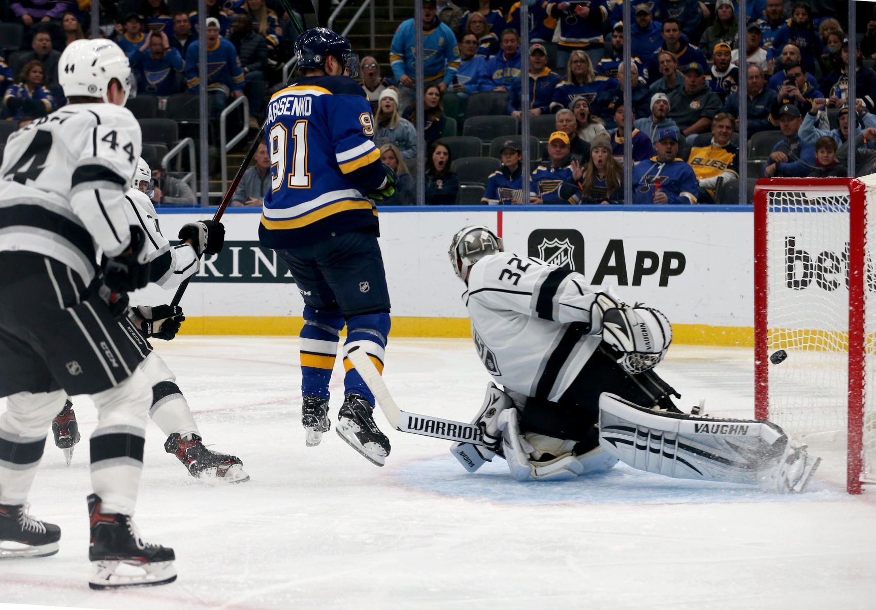 St. Louis Blues V Los Angeles Kings